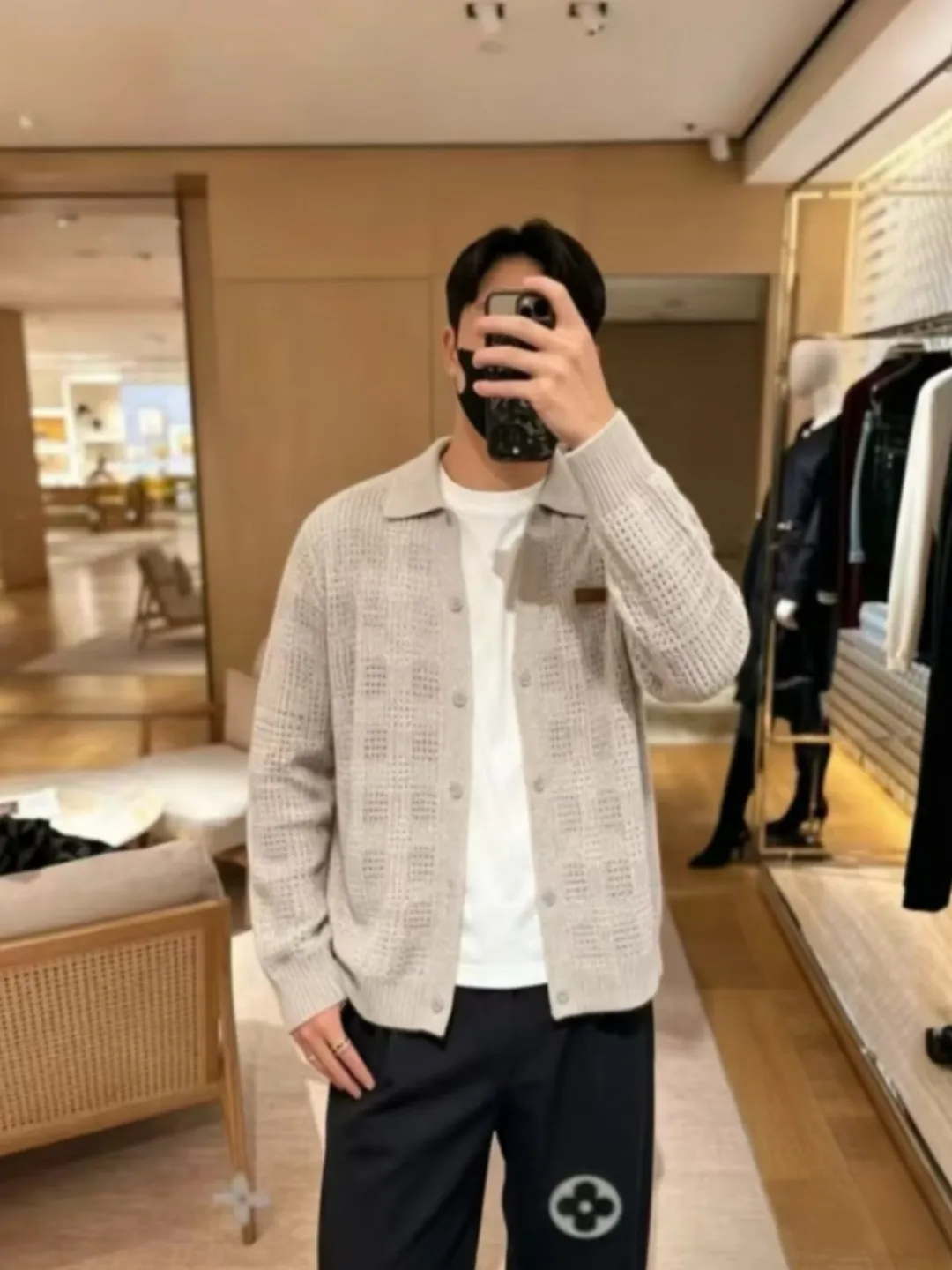 Louis Vuitton/Louis Vuitton tweed plaid jacquard knitted cardigan